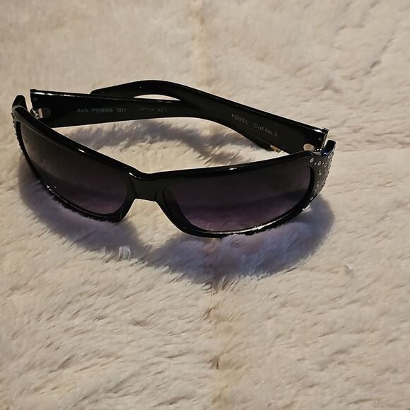 7 Pair of Stylish Black and Brown Sunglasses - Picture 7 of 8